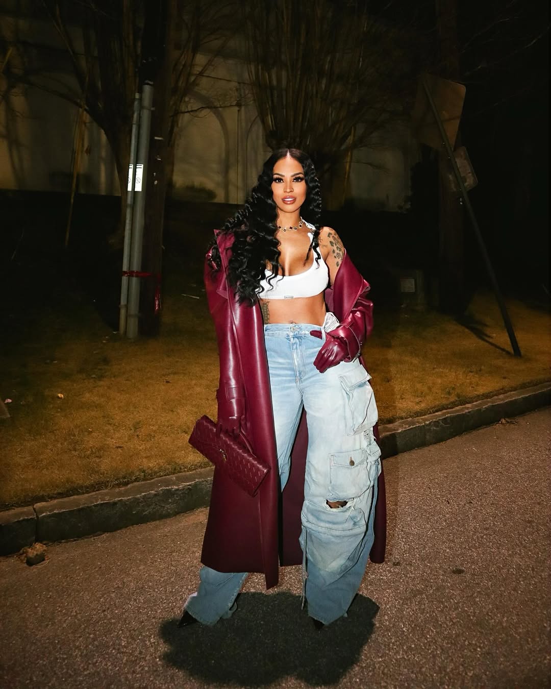 Baggy Cargo Pants and Long Leather Coat Y2K Party Baggy Cargo Pants and Long Leather Coat Y2K Party — Y2K Party Outfit Inspiration