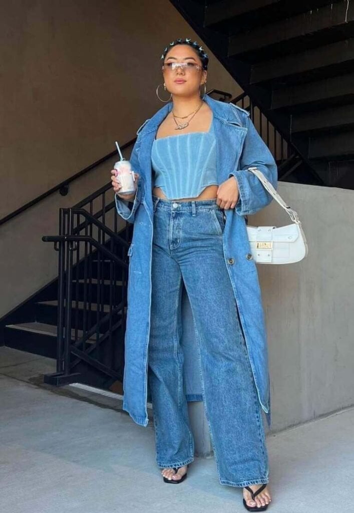 Denim Corset Top and Wide-Leg Jeans Y2K Party Look Denim Corset Top and Wide-Leg Jeans Y2K Party Look — Y2K Party Outfit Inspiration